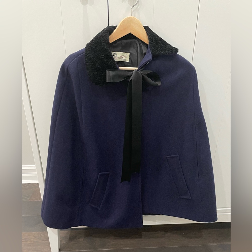 Vintage cape in navy